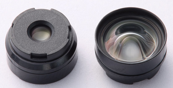 Pixel：20M Composition：6 Plastic SENSOR：1/2.4" FNO：2.0 TTL：5.55mm
